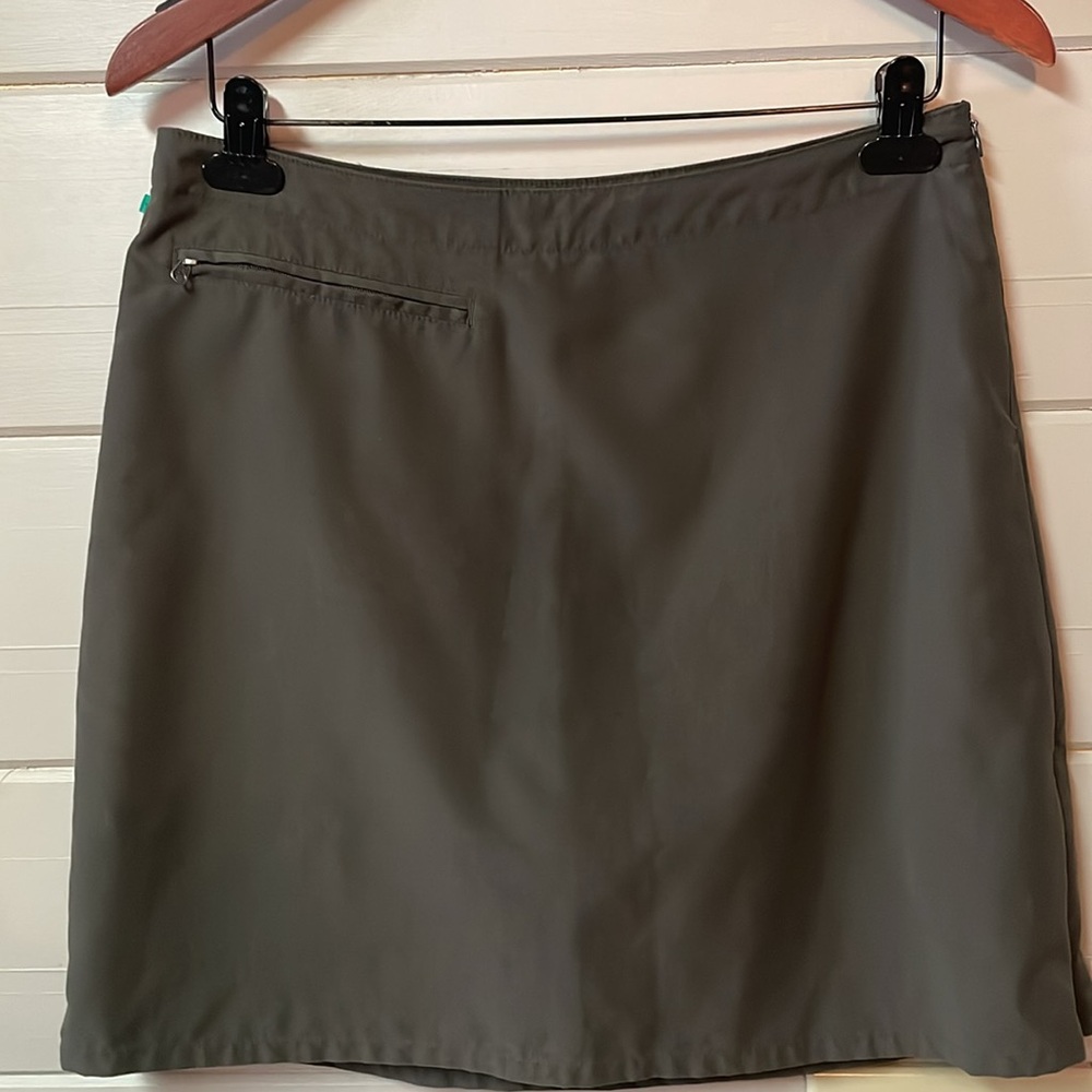 PATAGONIA Women’s Duway Skort Skirt Green Size 6 hiking casual outdoor